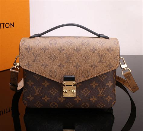 lv pochette metis kopen|Lv pochette metis reverse.